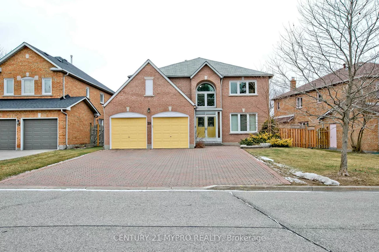 29, Webber, Unionville, Markham