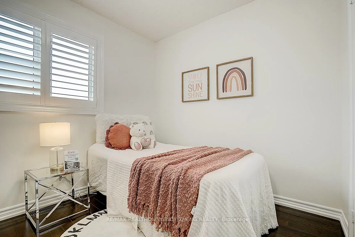 46, Ian Baron, Village Green-South Unionville, Markham