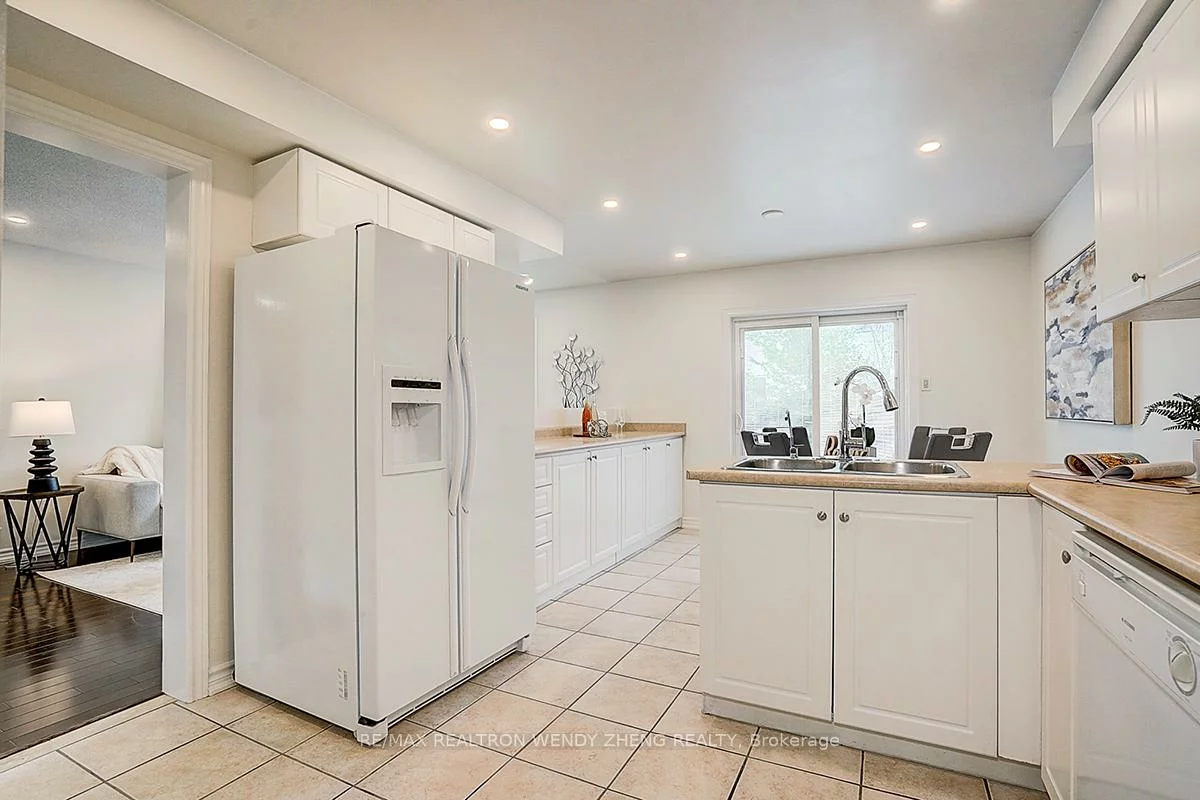 46, Ian Baron, Village Green-South Unionville, Markham