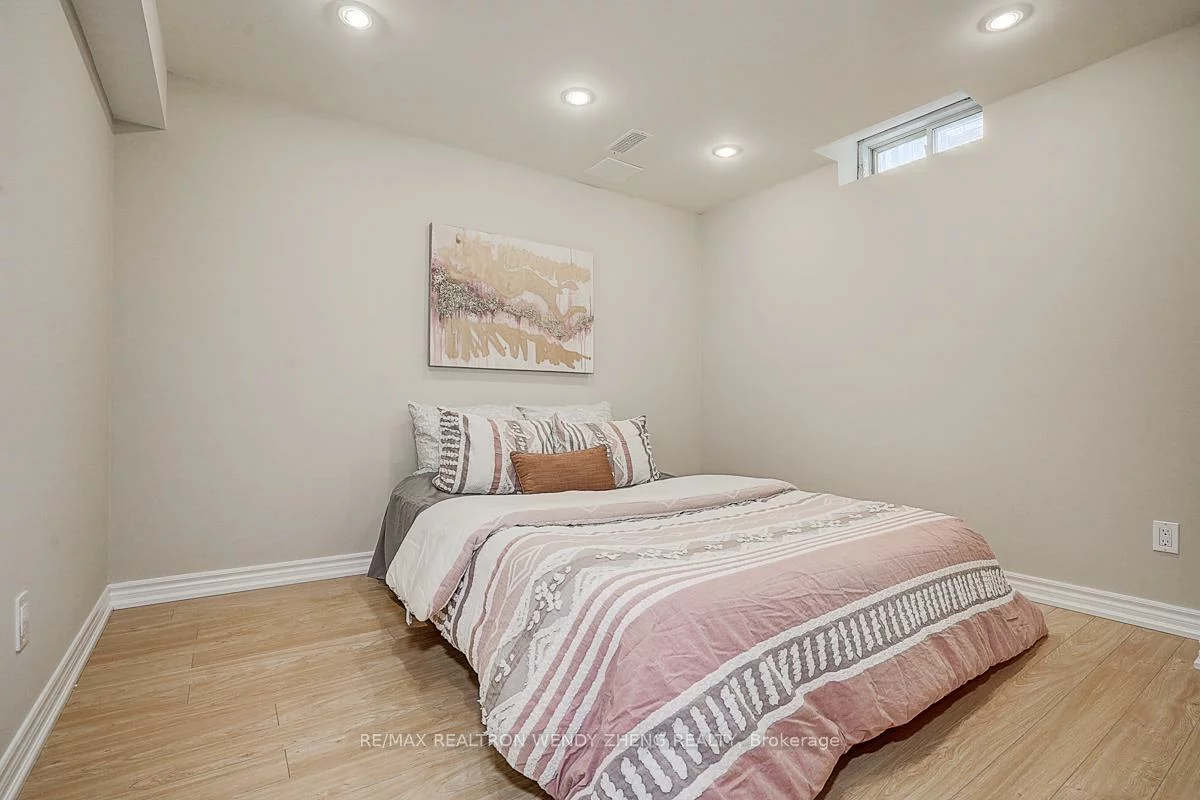 46, Ian Baron, Village Green-South Unionville, Markham