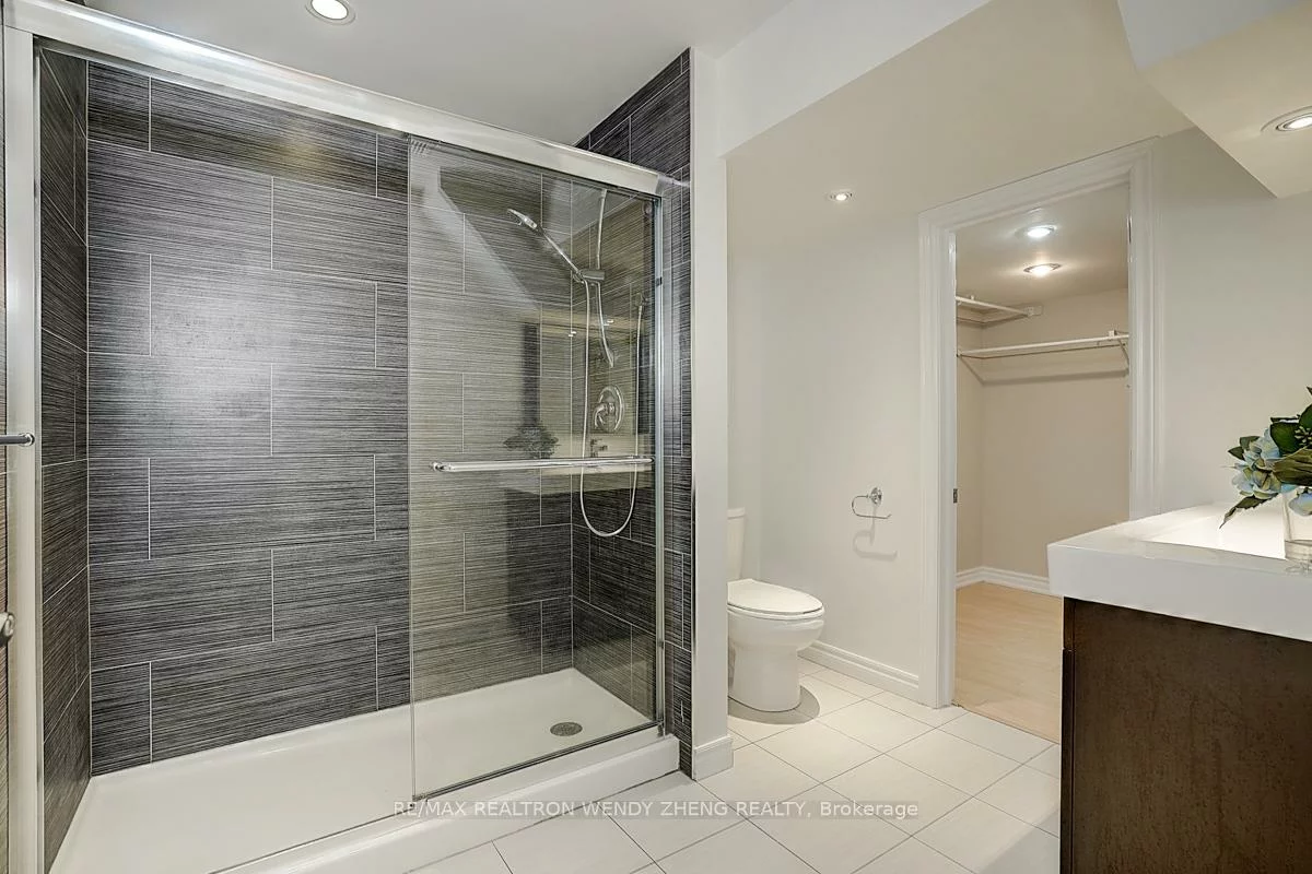 46, Ian Baron, Village Green-South Unionville, Markham
