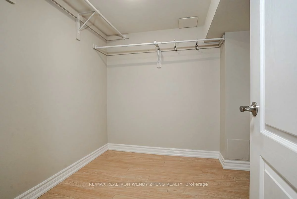 46, Ian Baron, Village Green-South Unionville, Markham