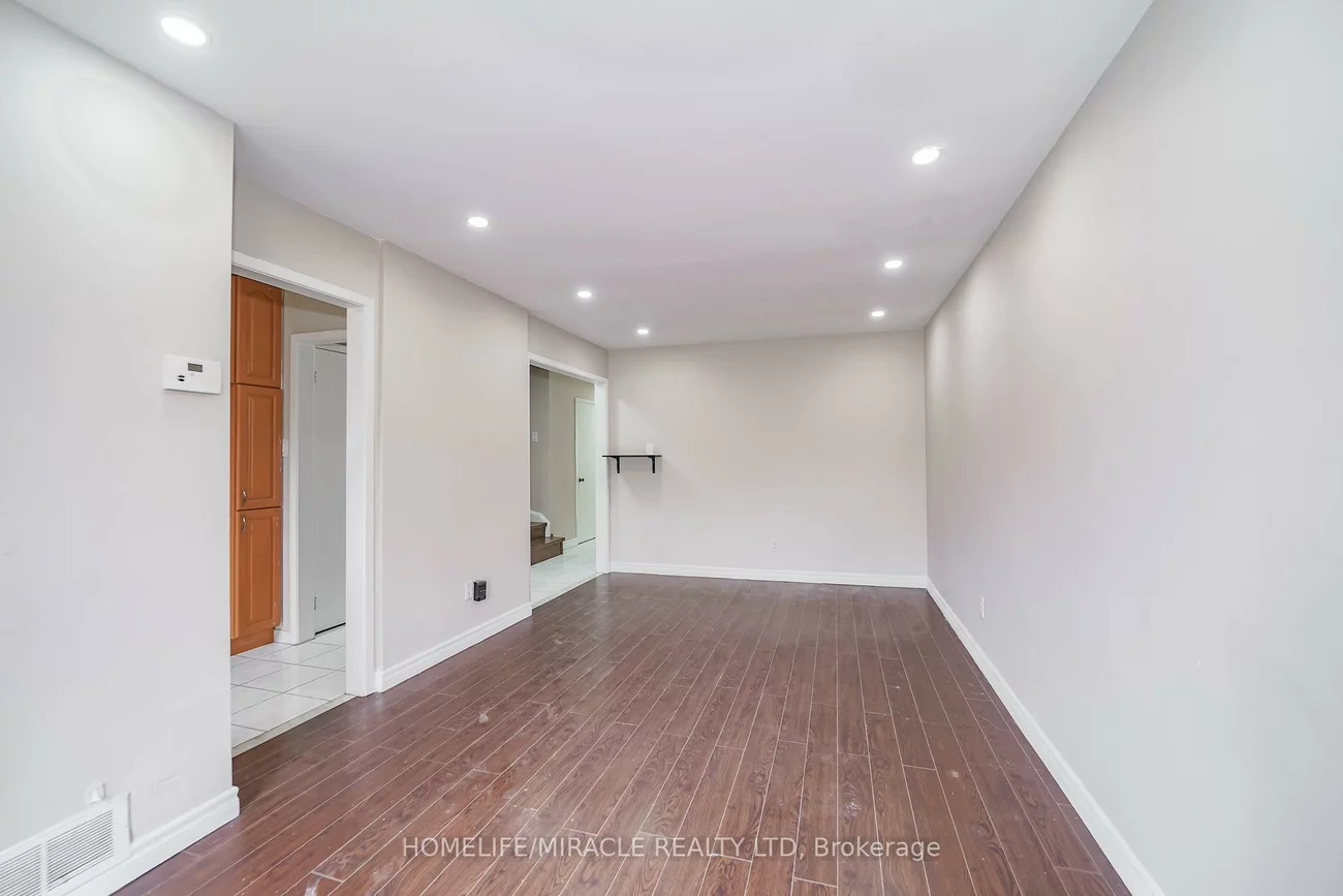 27, MILES FARM, Middlefield, Markham