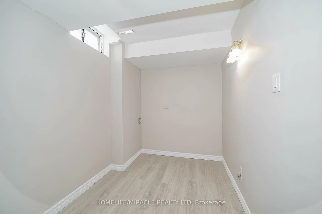 27, MILES FARM, Middlefield, Markham