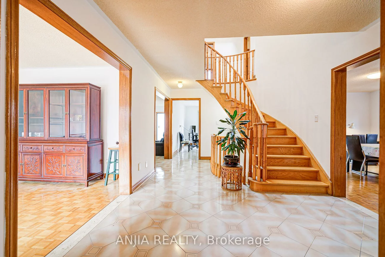 32, Brackin, Milliken Mills East, Markham