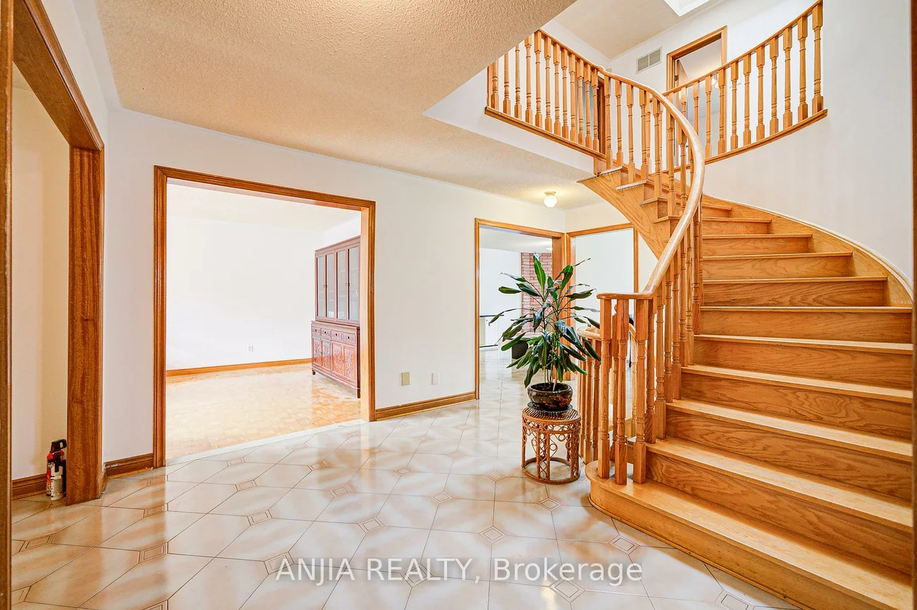 32, Brackin, Milliken Mills East, Markham