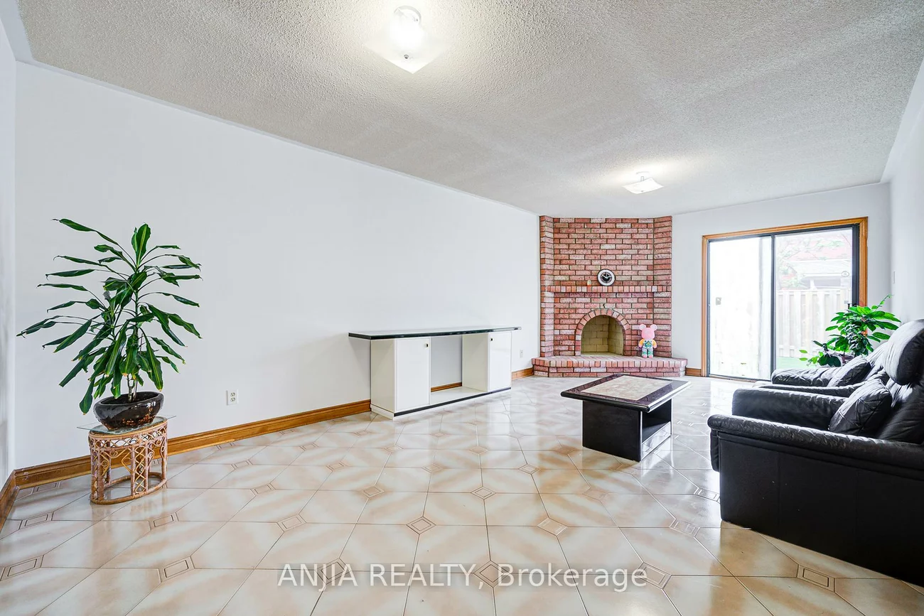 32, Brackin, Milliken Mills East, Markham