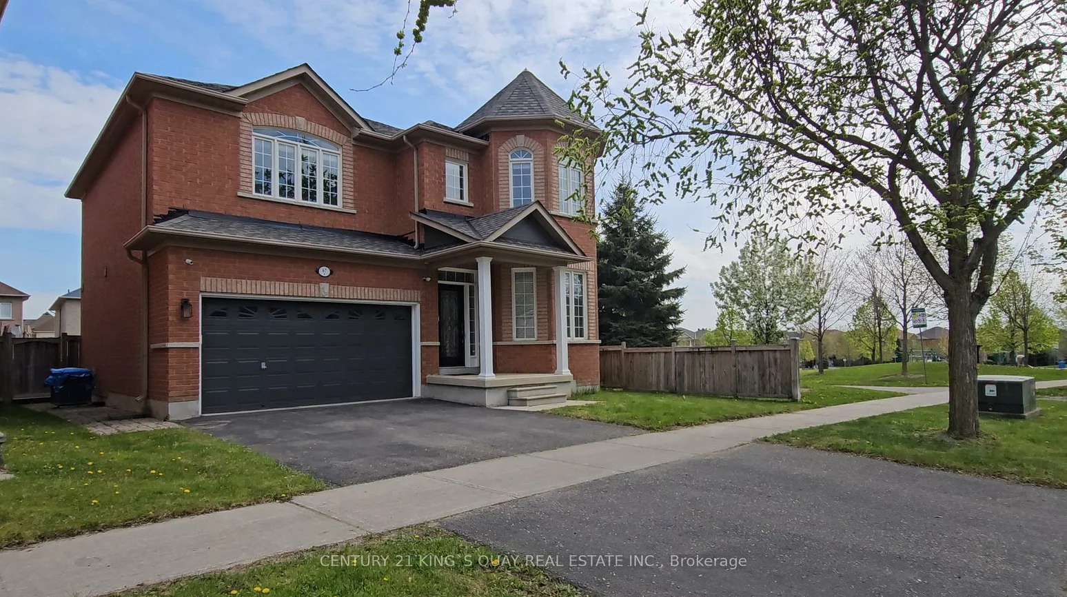 67, Appleview, Greensborough, Markham