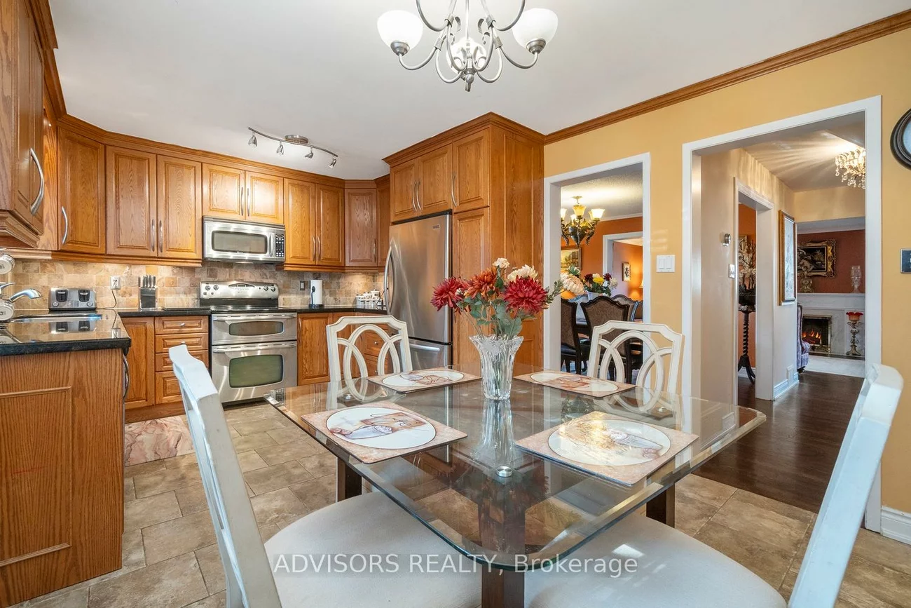 15, Alcaine, Thornhill, Markham