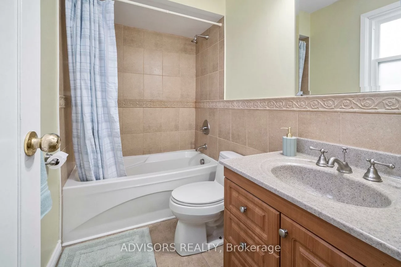 15, Alcaine, Thornhill, Markham