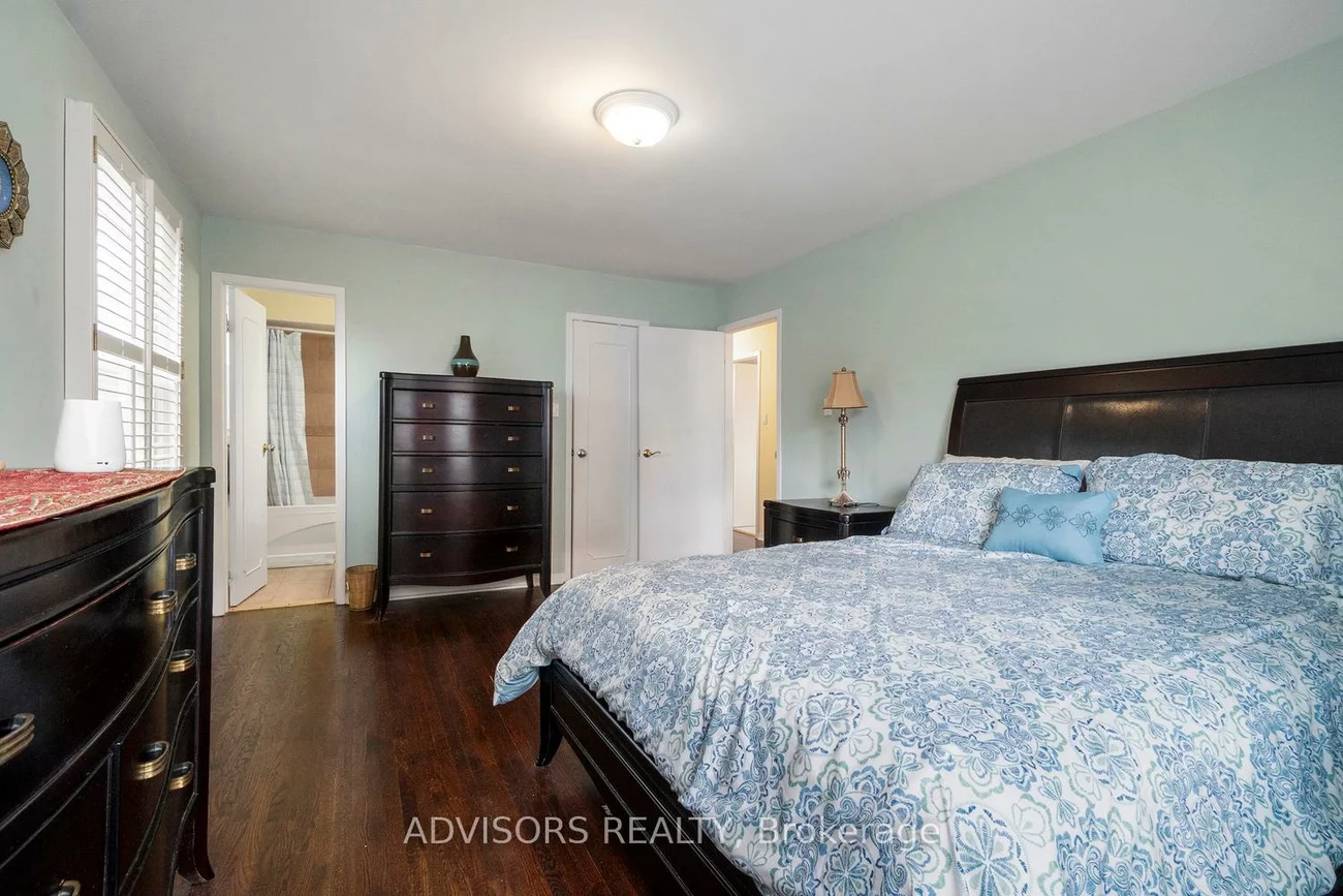 15, Alcaine, Thornhill, Markham