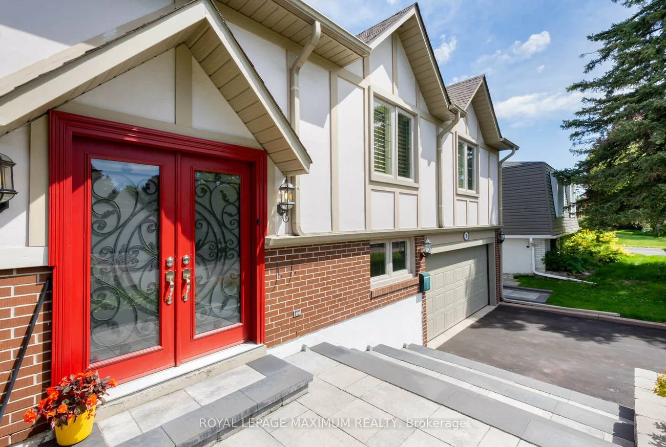 26, Hamilton Hall, Markham Village, Markham