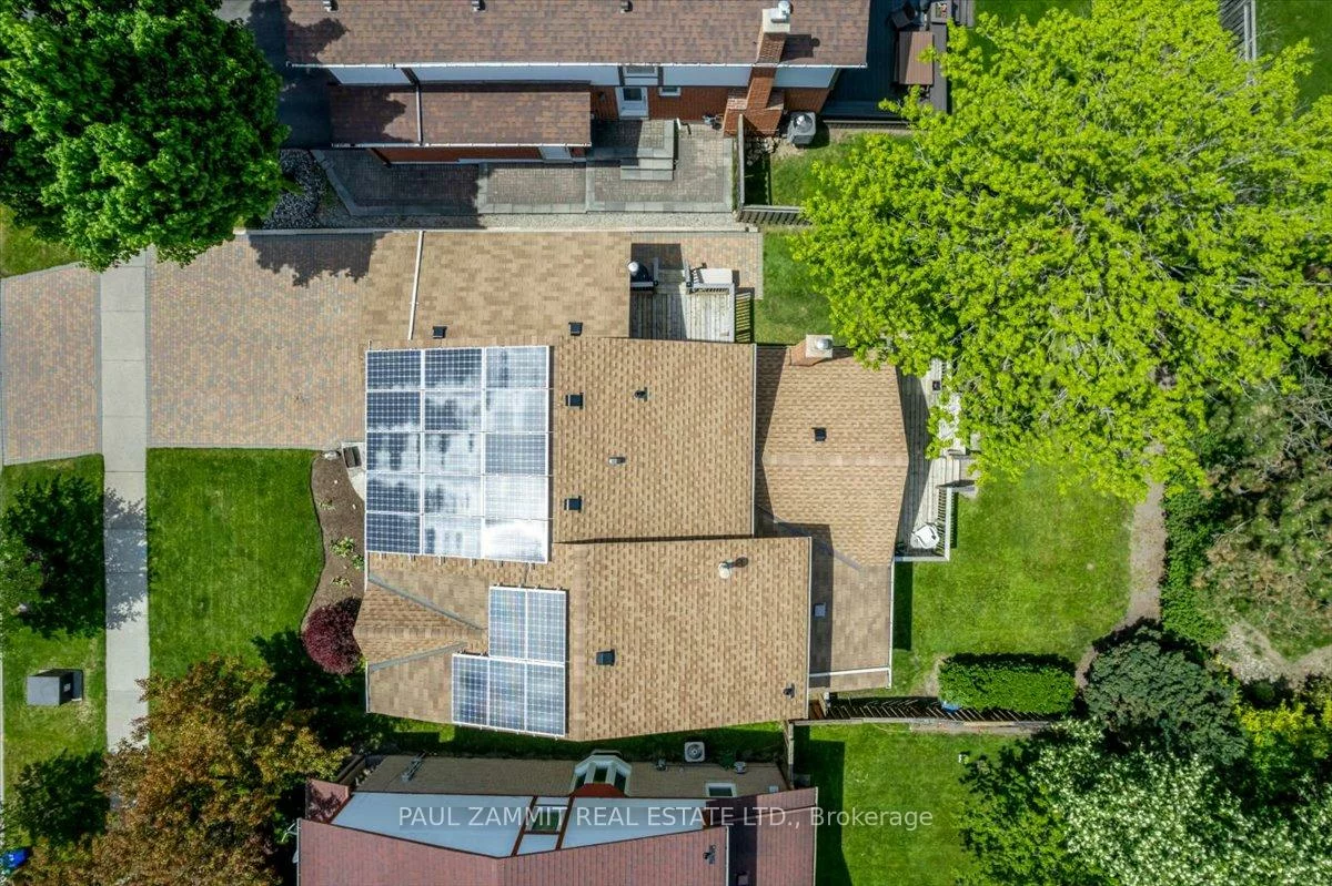 30, Breckonwood, Aileen-Willowbrook, Markham