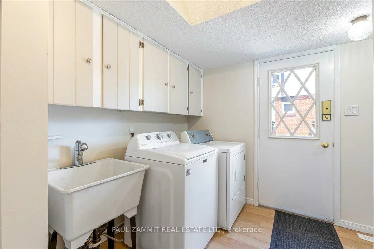 30, Breckonwood, Aileen-Willowbrook, Markham