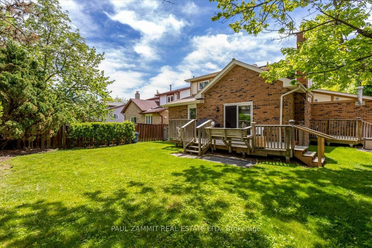 30, Breckonwood, Aileen-Willowbrook, Markham