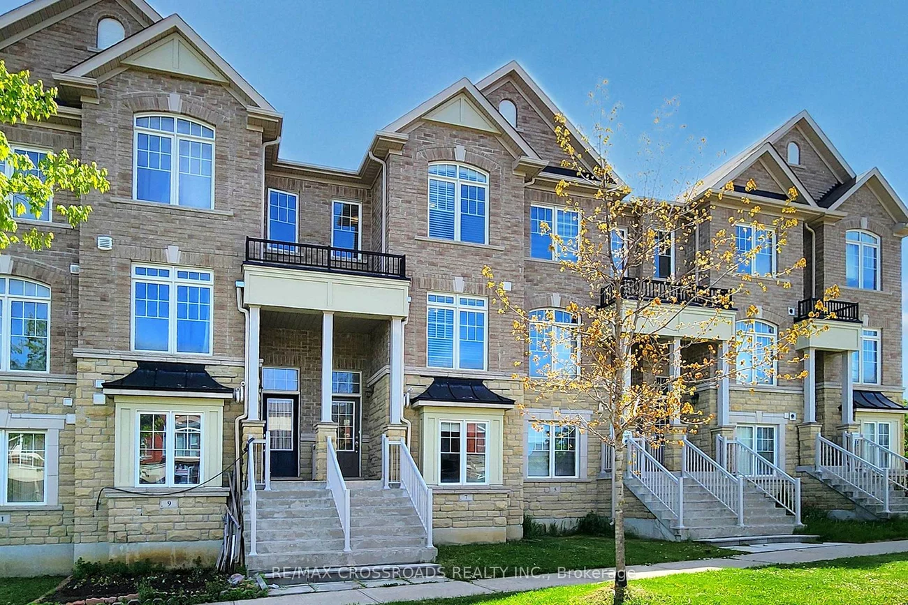 7, Gadani, Greensborough, Markham