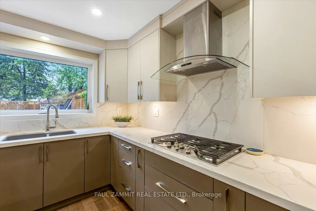 20, Lilac, Aileen-Willowbrook, Markham