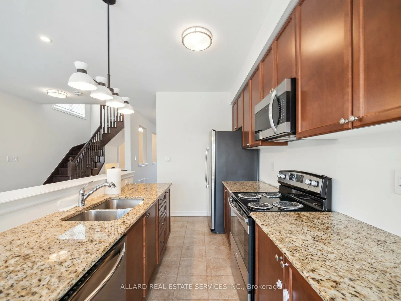 545, Cornell Centre, Cornell, Markham