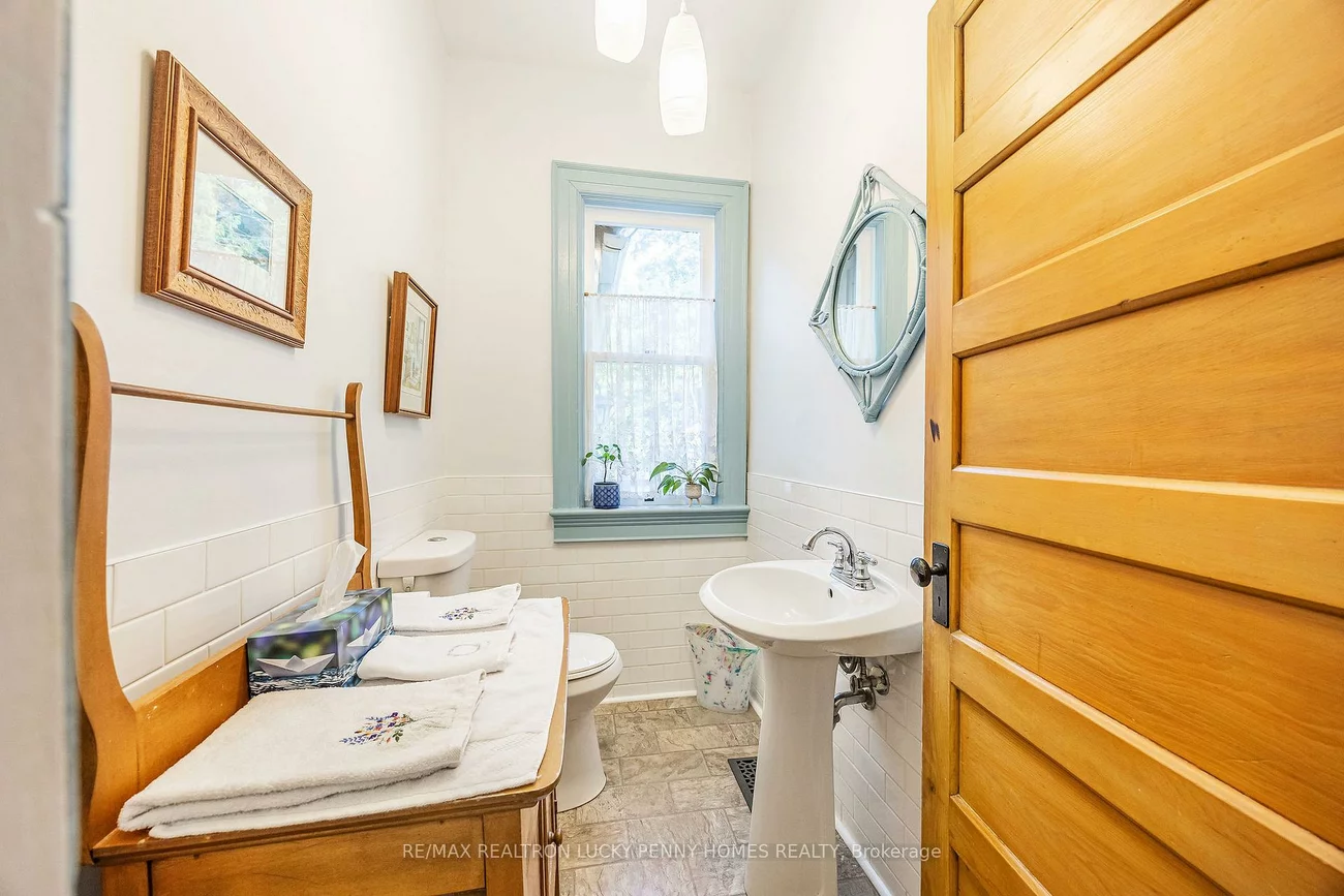2, Pavillion, Unionville, Markham