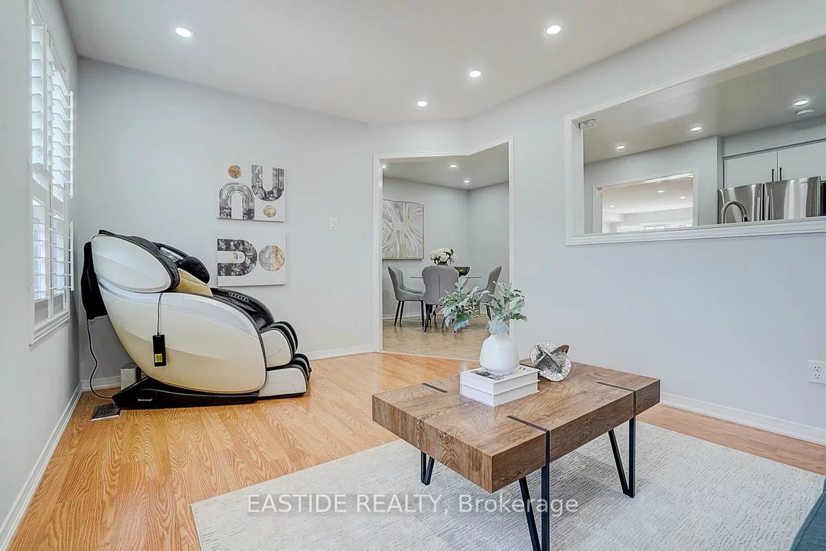 71, Andriana, Box Grove, Markham