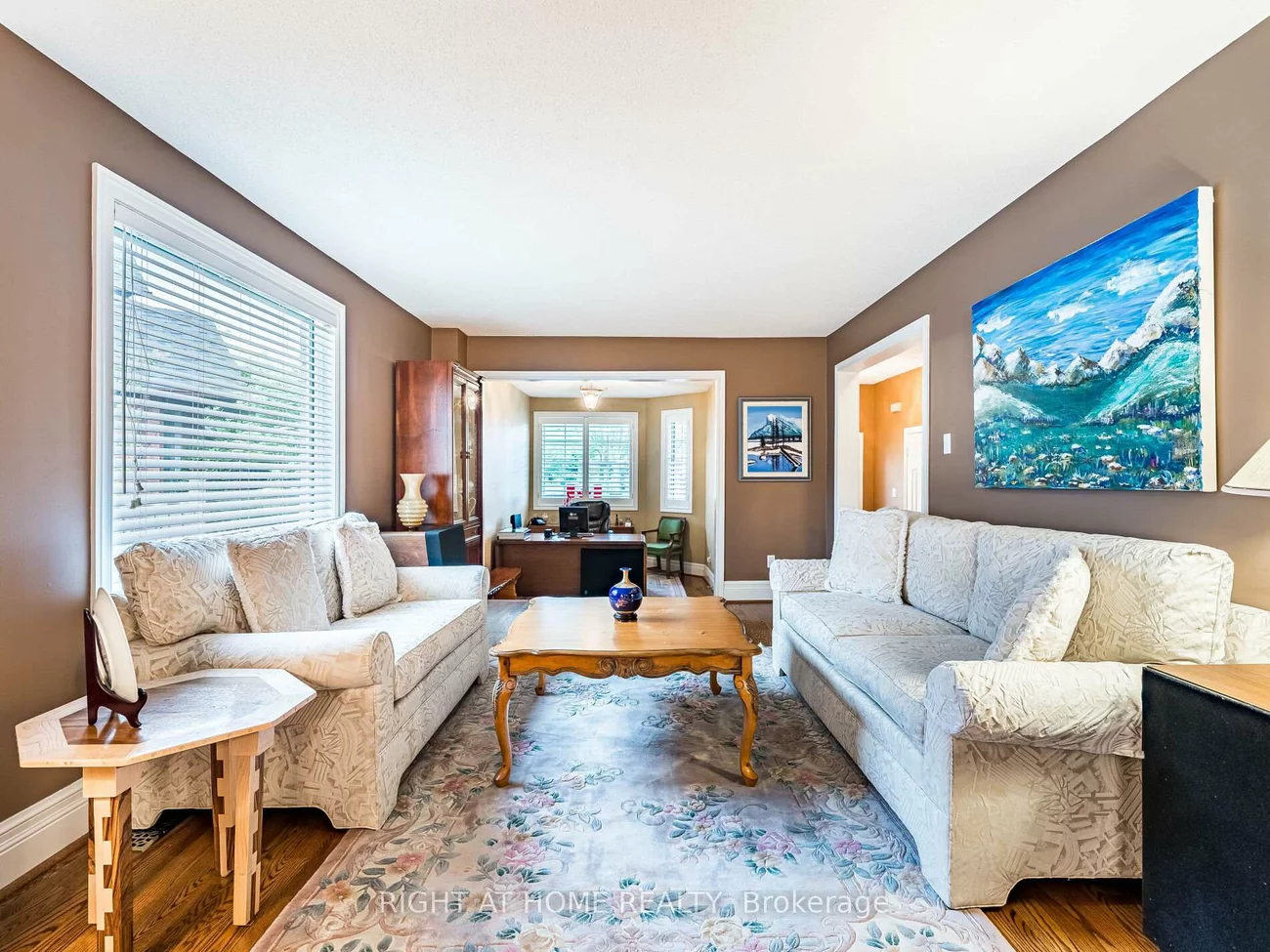 56, Soho, Markville, Markham