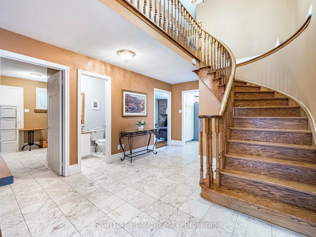 56, Soho, Markville, Markham