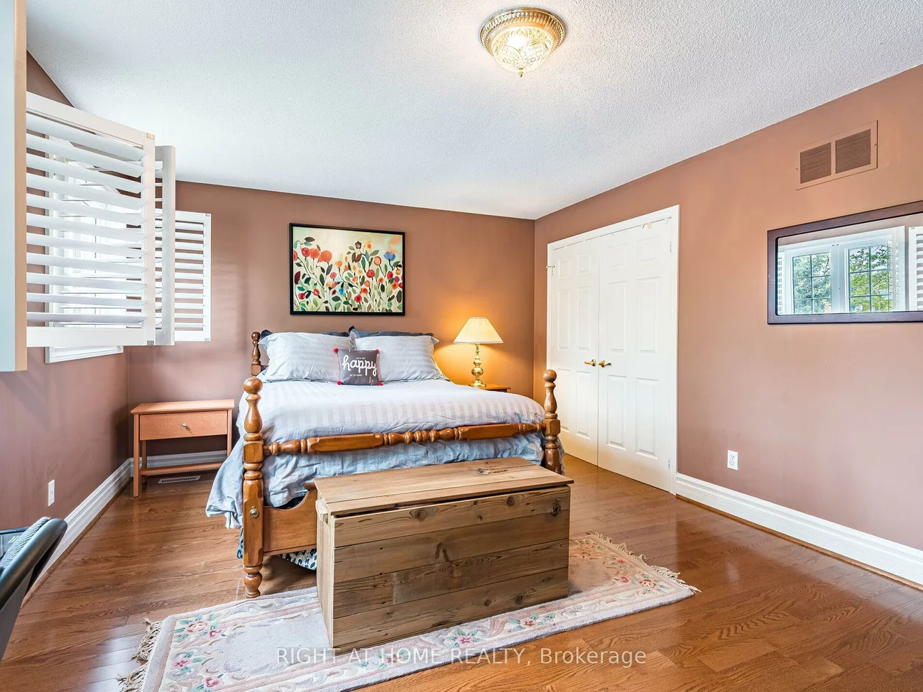 56, Soho, Markville, Markham