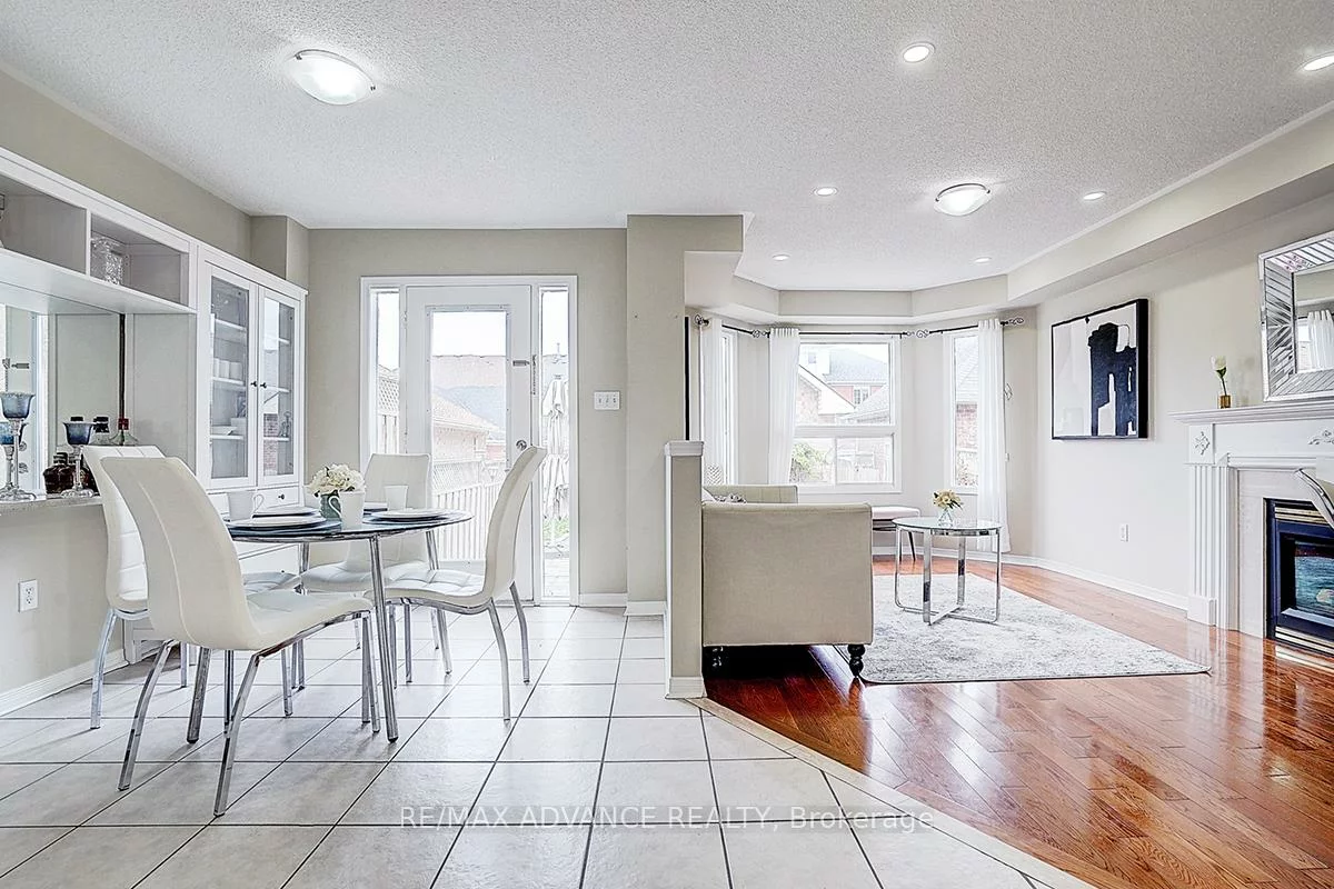 180, Trail Ridge, Berczy, Markham