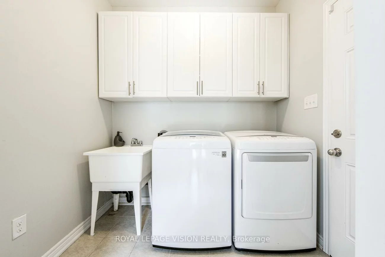23, Sunnyside Hill, Cornell, Markham