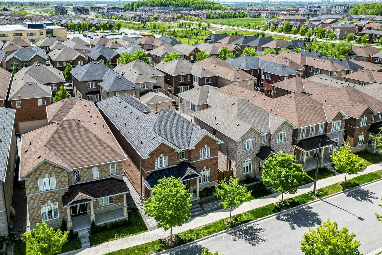 23, Sunnyside Hill, Cornell, Markham