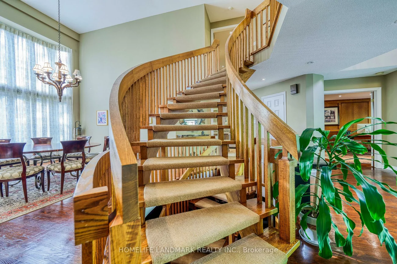 10, Prescott, Bayview Glen, Markham