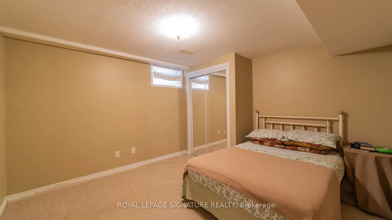 69, Harvest Moon, Milliken Mills West, Markham