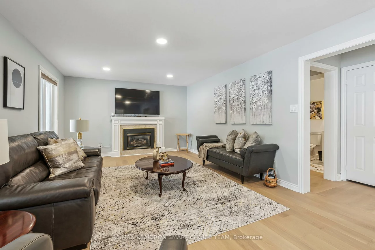 89, Beckenridge, Milliken Mills East, Markham