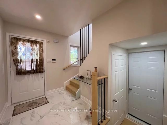 49, Beechgrove, Milliken Mills West, Markham