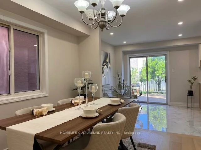 49, Beechgrove, Milliken Mills West, Markham