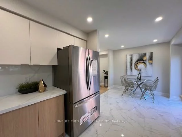 49, Beechgrove, Milliken Mills West, Markham