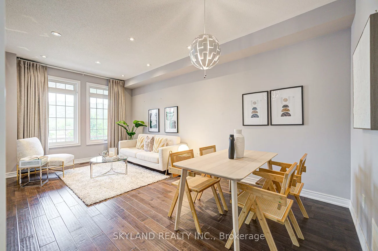 932, Castlemore, Wismer, Markham