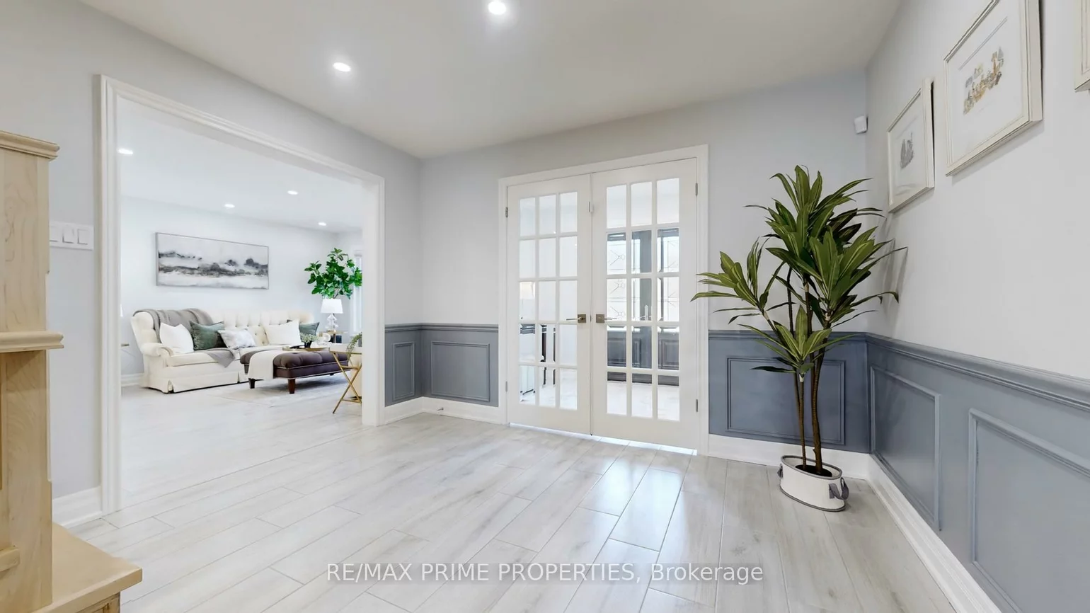 63, Reeve, Markham Village, Markham