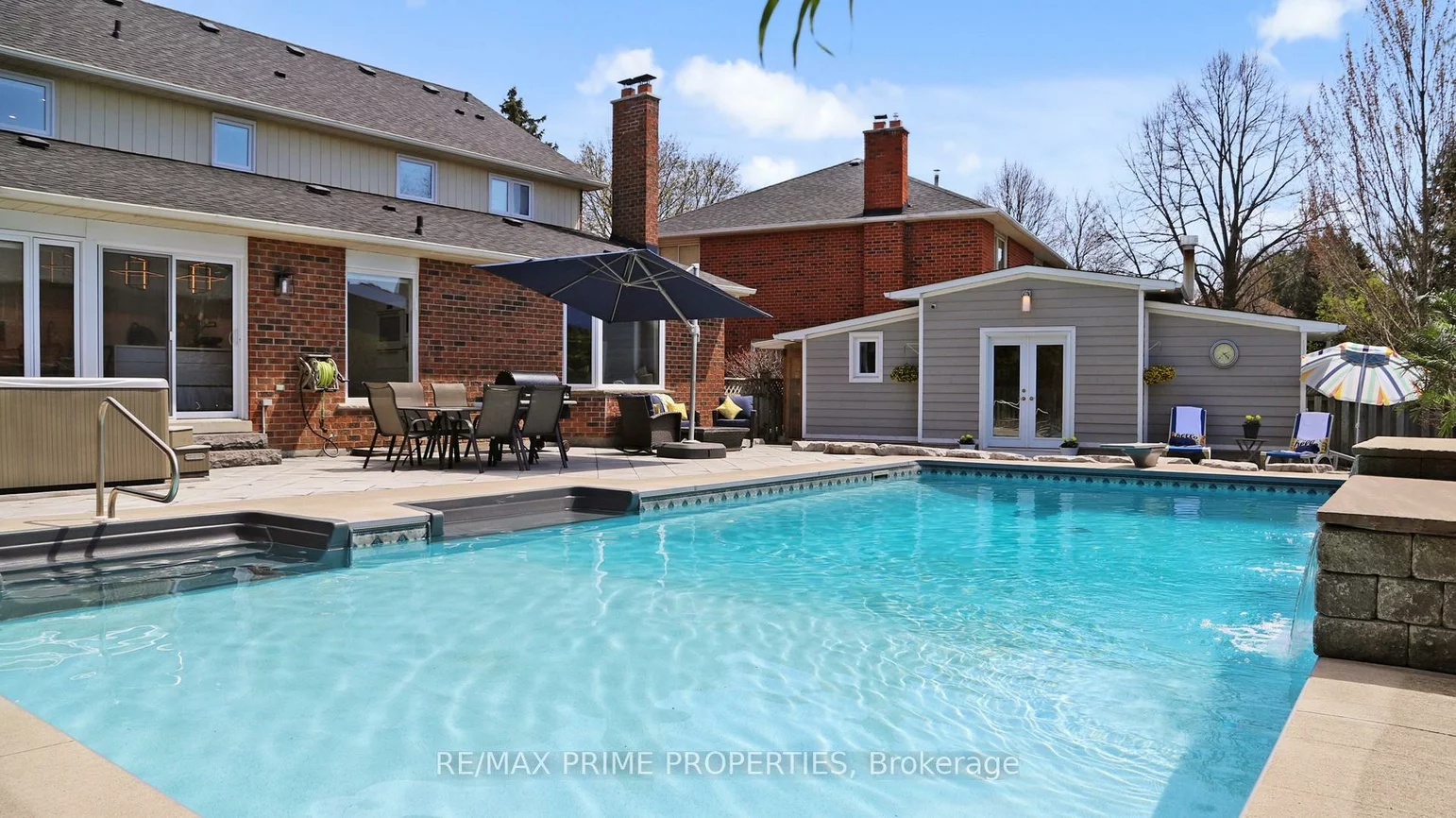 63, Reeve, Markham Village, Markham
