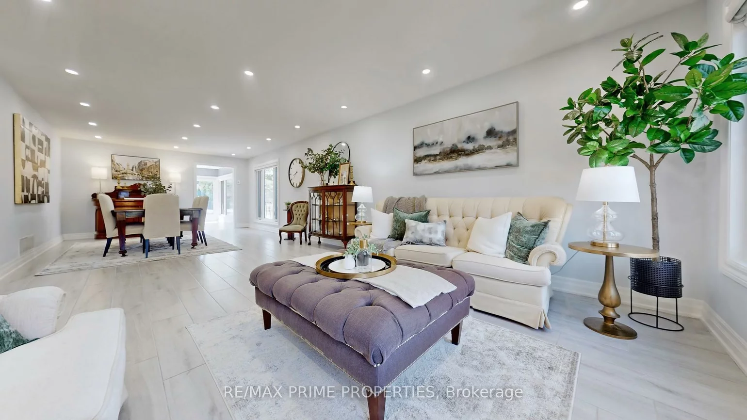 63, Reeve, Markham Village, Markham