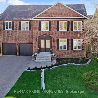 63, Reeve, Markham Village, Markham