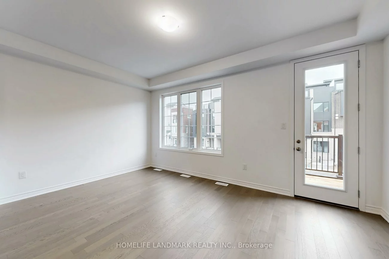 15, AVANI, Victoria Square, Markham