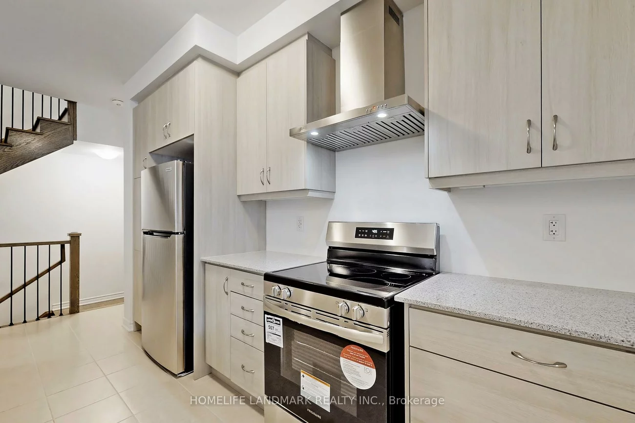 15, AVANI, Victoria Square, Markham