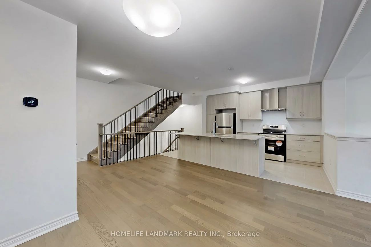 15, AVANI, Victoria Square, Markham