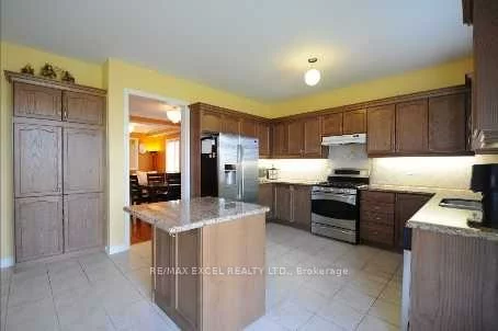 57, Batchford, Box Grove, Markham