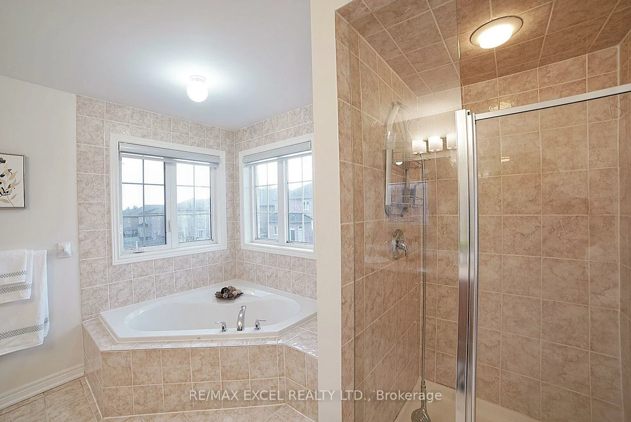 57, Batchford, Box Grove, Markham