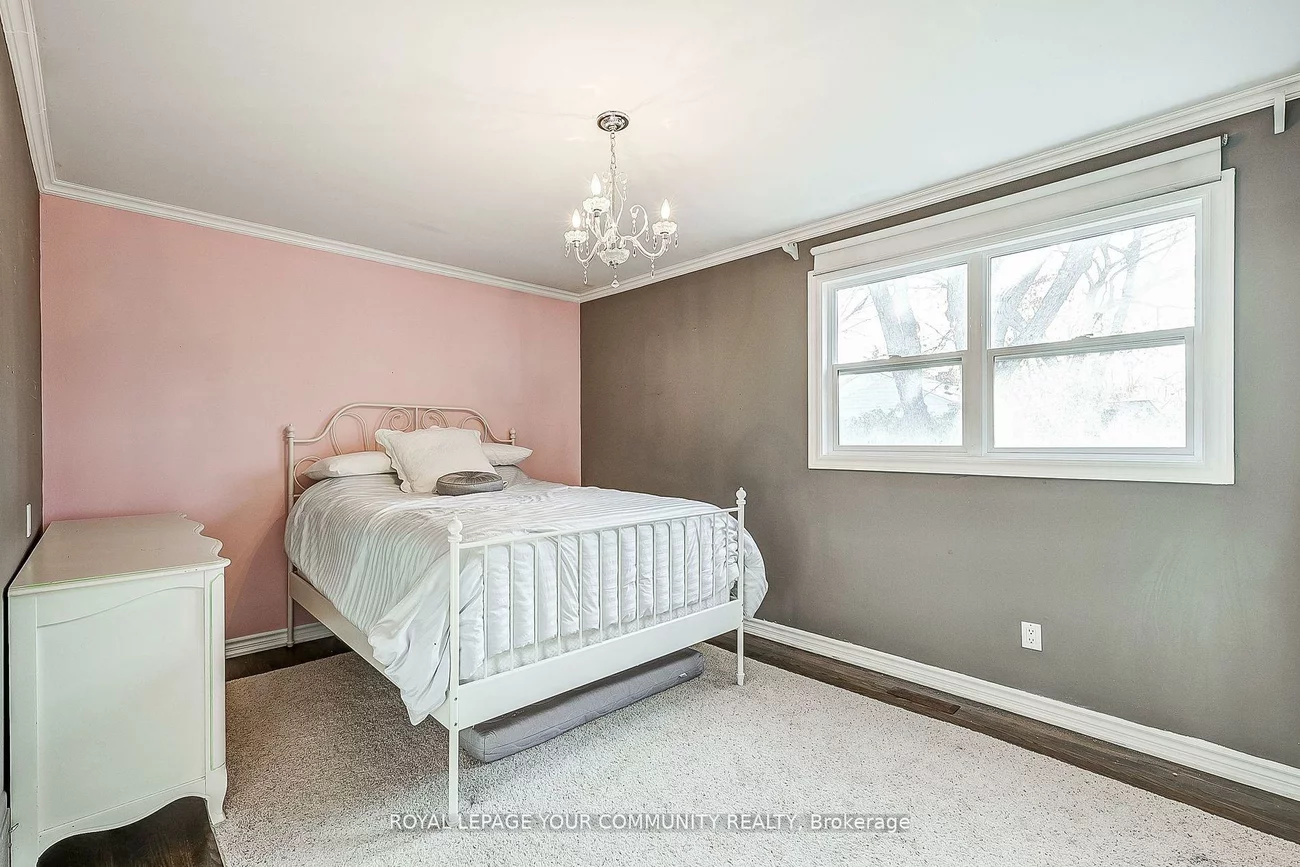 25, Alcaine, Thornhill, Markham