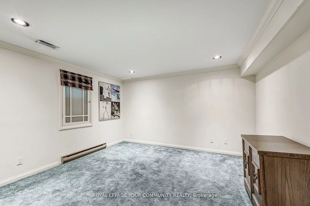 25, Alcaine, Thornhill, Markham