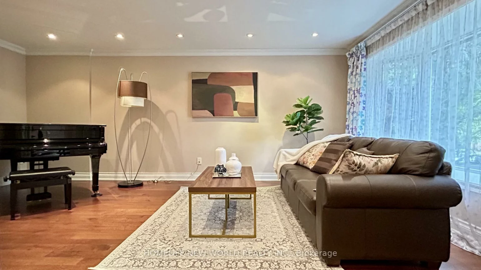 43, Lunau, Aileen-Willowbrook, Markham