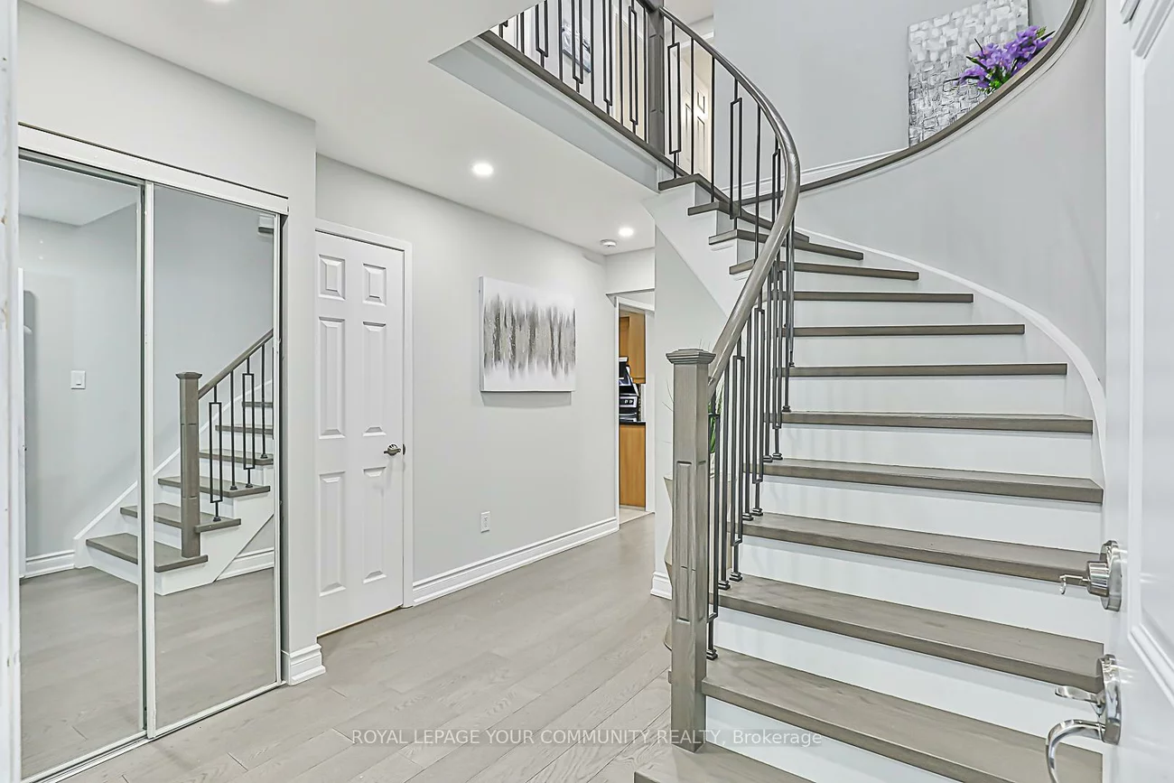 120, Chloe, Middlefield, Markham